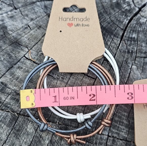 Adjustable Leather Pack of 3 Gunmetal Bronze and White Minimal Wristlet Gift Set - Picture 9 of 9